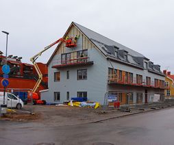 Bygget av nya trygghetsboendet på Björkgatan 8 går stadigt framåt