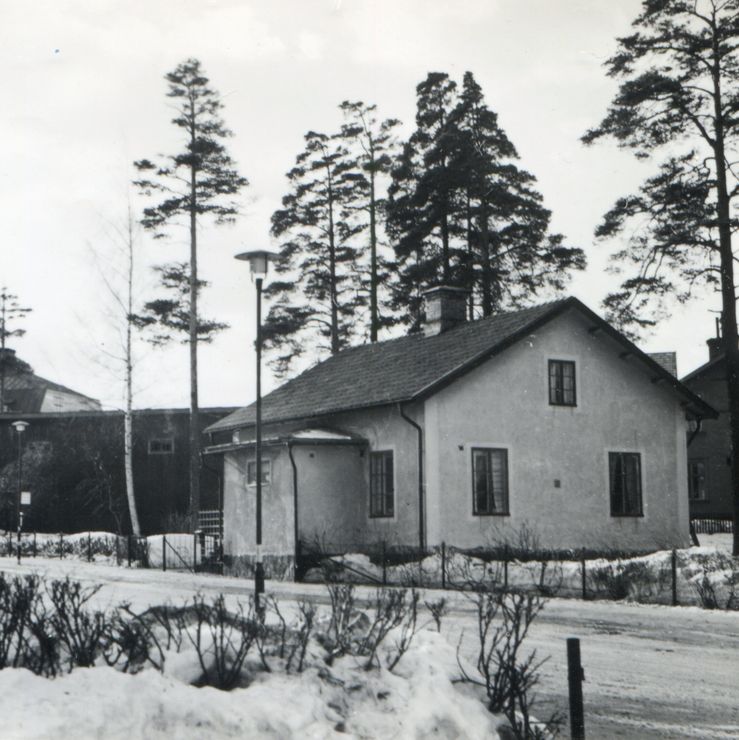 63. Idrottsvägen omkring 1950. Fotograf okänd.