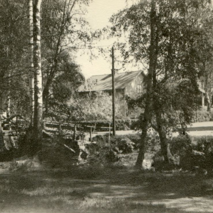 87. Kyssbron omkring 1950. Fotograf okänd